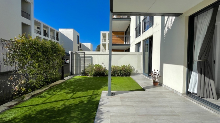 To Let 3 Bedroom Property for Rent in Paardevlei Western Cape